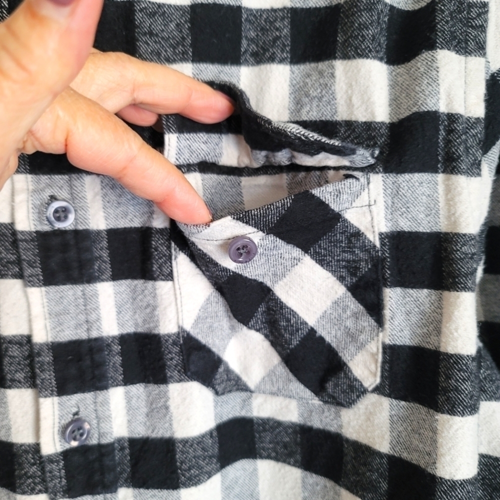 Five Four Flannel Plaid Button Down Shirts Long S… - image 4